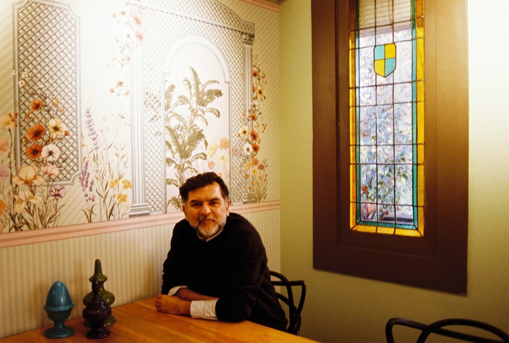 «Hay que echar a andar un aparataje muy grande para que el fomento lector suceda»*: Entrevista a Claudio&nbsp;Aravena